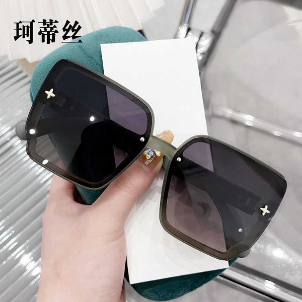 2023 new large frame sunglasses women's polarized glasses four leaf grass polygonal tr material uv resistant, White;black
2023 new large frame sunglasses women's polarized glasses four leaf grass polygonal tr material uv resistant, White;black
