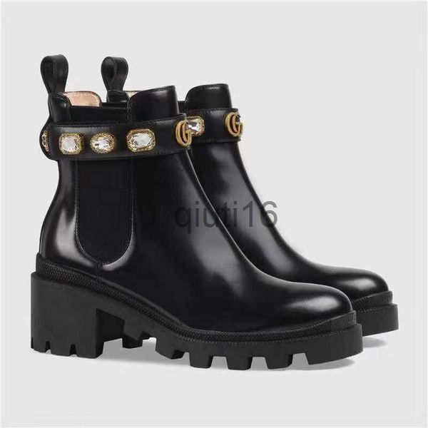 dress shoes women luxury designer winter boots with cowhide leather shoes desert boot flamingos love arrow x0908, Black
dress shoes women luxury designer winter boots with cowhide leather shoes desert boot flamingos love arrow x0908, Black