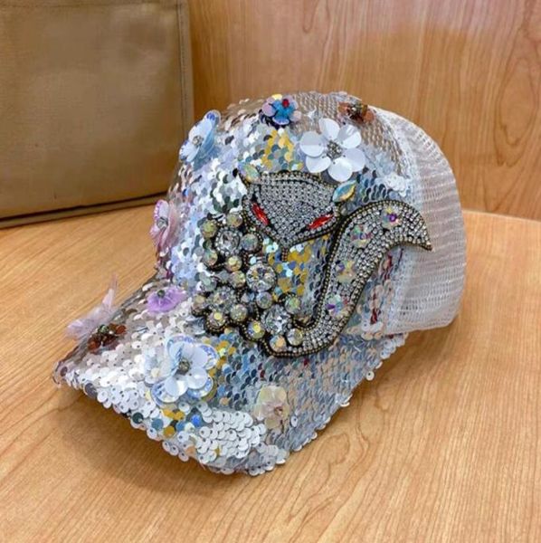 2022 rose red rhinestone baseball cap female fox summer sequins sunscreen color hat sun hat9198615, Blue;gray
2022 rose red rhinestone baseball cap female fox summer sequins sunscreen color hat sun hat9198615, Blue;gray