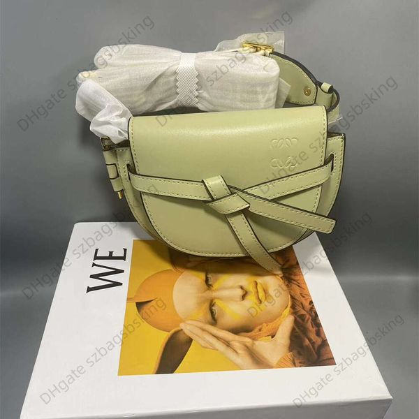 saddles bag loews designer shoulder handbag women's high-end leather small bow clamshell vintage leather wallet semi circular large cap
saddles bag loews designer shoulder handbag women's high-end leather small bow clamshell vintage leather wallet semi circular large cap