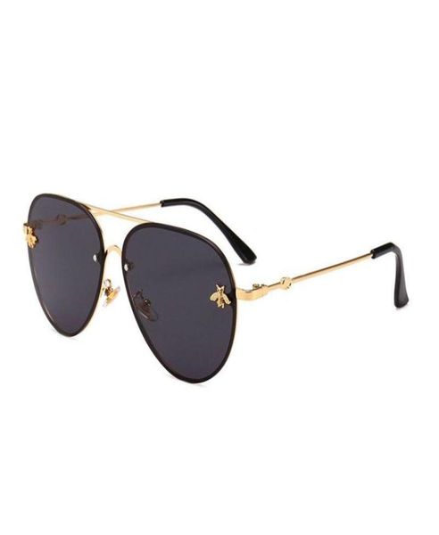 alikiai luxury bee 2023 sunglasses ladies fashion tone sunglasses2002059, White;black
alikiai luxury bee 2023 sunglasses ladies fashion tone sunglasses2002059, White;black