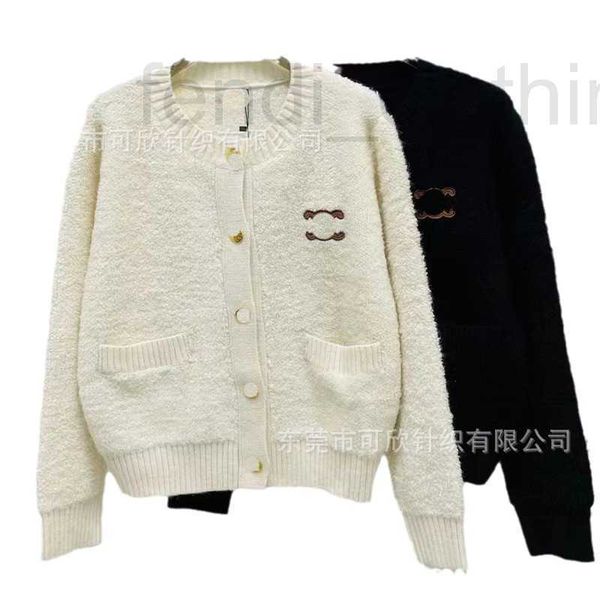 women's knits & tees designer knitted round neck long sleeved cardigan women's knitted jacket short casual baseball 2023 autumn an, White
women's knits & tees designer knitted round neck long sleeved cardigan women's knitted jacket short casual baseball 2023 autumn an, White