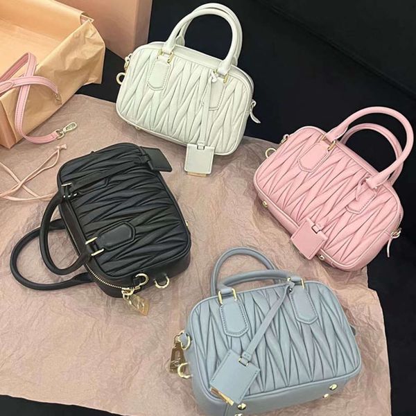 designer bags fashion pleated women's bag boston women's bag sheep leather shoulder crossbody bag handheld pillow bag mui mui bag
designer bags fashion pleated women's bag boston women's bag sheep leather shoulder crossbody bag handheld pillow bag mui mui bag