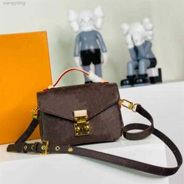 designer woman shoulder bags handbag bag women purse cross body flowers and letters classic fashion297h
designer woman shoulder bags handbag bag women purse cross body flowers and letters classic fashion297h