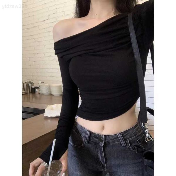 off shoulder long sleeved t-shirt for women in early autumn 2023 with a sense of niche design. tight bottomed shirt with a short spicy girl, White
off shoulder long sleeved t-shirt for women in early autumn 2023 with a sense of niche design. tight bottomed shirt with a short spicy girl, White