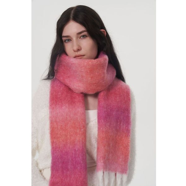 scarves design light luxury models scarves gradient color wool scarf women winter striped fringed mohair warm long muffler 221cm 230907, Blue;gray
scarves design light luxury models scarves gradient color wool scarf women winter striped fringed mohair warm long muffler 221cm 230907, Blue;gray