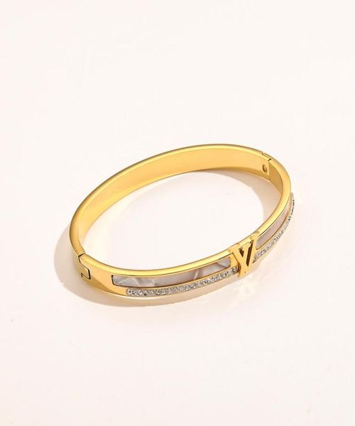new fashionable bracelets women bangle luxury designer letter bracelet crystal 18k gold plated stainless steel wedding lovers gift9799314, Black
new fashionable bracelets women bangle luxury designer letter bracelet crystal 18k gold plated stainless steel wedding lovers gift9799314, Black