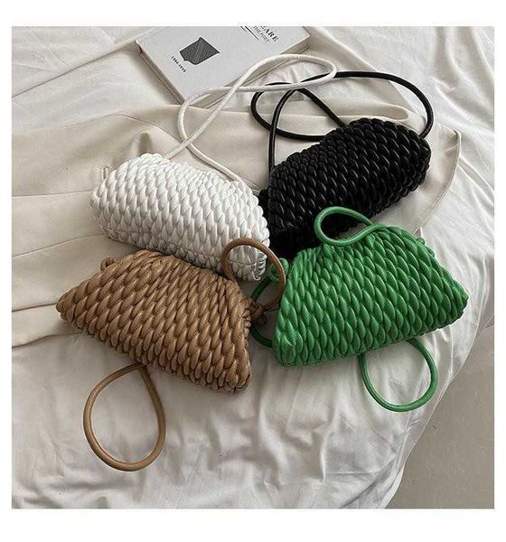 wholesale tote bags of botegss ventss pouch handbags online store new fold cloud bag autumn fashion shoulder oblique cross dumpling with rea
wholesale tote bags of botegss ventss pouch handbags online store new fold cloud bag autumn fashion shoulder oblique cross dumpling with rea