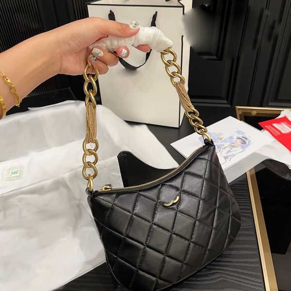 designer women fringe underarm bag shoulder bag leather diamond plaid gold hardware metal buckle thick chain luxury handbag makeup bags card
designer women fringe underarm bag shoulder bag leather diamond plaid gold hardware metal buckle thick chain luxury handbag makeup bags card