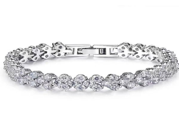 luxurys designers bracelet women charm bracelet versatile trend fashion studded with diamonds bracelets boutique gift1443090, Golden;silver
luxurys designers bracelet women charm bracelet versatile trend fashion studded with diamonds bracelets boutique gift1443090, Golden;silver