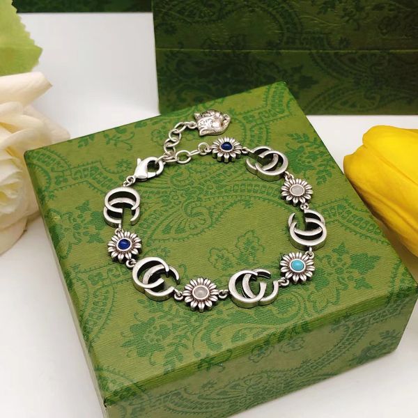 designer bracelet luxury designer bracelets for women silver letter flower bracelet fashion trend cool bracelet men classic jewelry annivers, Golden;silver
designer bracelet luxury designer bracelets for women silver letter flower bracelet fashion trend cool bracelet men classic jewelry annivers, Golden;silver