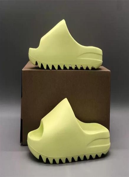 runner slide glow green slippers shoes men women outdoor sneakers sports with original box fast delivery3310509, Black
runner slide glow green slippers shoes men women outdoor sneakers sports with original box fast delivery3310509, Black