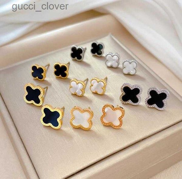 18k gold plated luxury designer stud earring 4/four leaf clover jewelry fashion charm women studs wedding gift high quality, Golden;silver
18k gold plated luxury designer stud earring 4/four leaf clover jewelry fashion charm women studs wedding gift high quality, Golden;silver