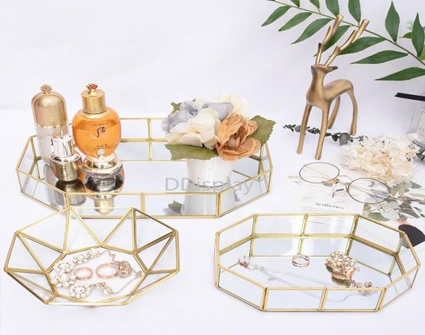 ddisplaygeometric polygon retro jewelry disk creative glass tray with mirror base personalize cosmetic glass display organizer7592467, Black
ddisplaygeometric polygon retro jewelry disk creative glass tray with mirror base personalize cosmetic glass display organizer7592467, Black
