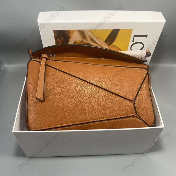 designer puzzle bag lowe women's shoulder handbag high version leather geometric ringer handheld wallet multifunctional pillow shaped c
designer puzzle bag lowe women's shoulder handbag high version leather geometric ringer handheld wallet multifunctional pillow shaped c