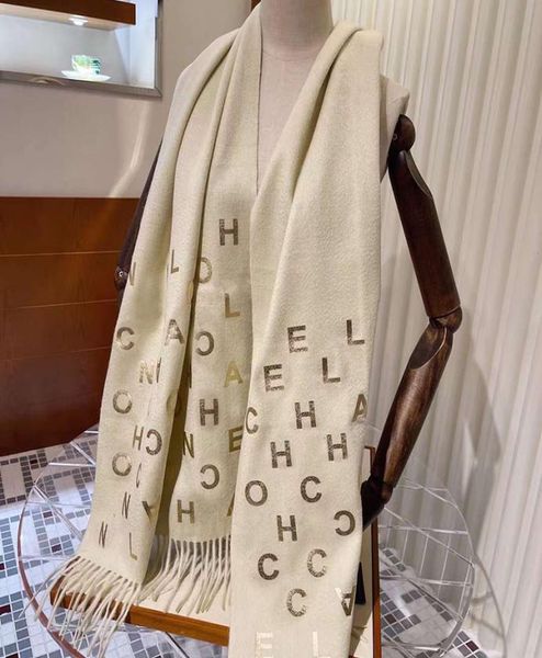 luxury women c scarf winter cashmere wraps pashmina shawls lady thick warm blanket design letter female bufanda stoles 2022 new4362839, Blue;gray
luxury women c scarf winter cashmere wraps pashmina shawls lady thick warm blanket design letter female bufanda stoles 2022 new4362839, Blue;gray