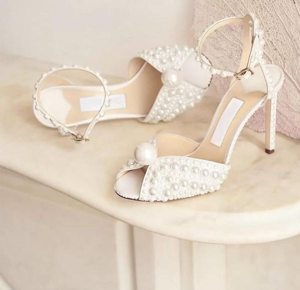 women wedding dress bride shoes white satin platform sandals with allover pearl embellishment sandal high heel platforms chunky h5117305, Black
women wedding dress bride shoes white satin platform sandals with allover pearl embellishment sandal high heel platforms chunky h5117305, Black