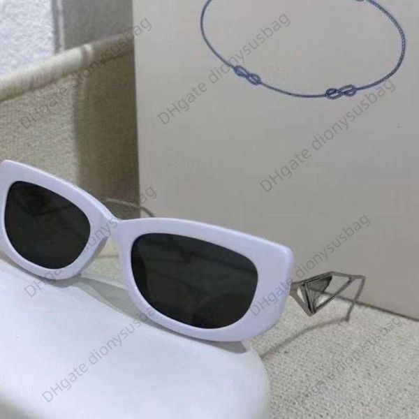 designer sunglasses in family's new pra square hollow out mirror legs with triangular sunglasses have high appearance value are popular, White;black
designer sunglasses in family's new pra square hollow out mirror legs with triangular sunglasses have high appearance value are popular, White;black