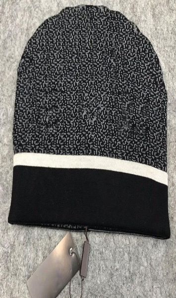 21ss men designers skull caps bonnet winter beanie knitted wool hat plus velvet cap skullies thicker mask fringe beanies hats9590425, Blue;gray
21ss men designers skull caps bonnet winter beanie knitted wool hat plus velvet cap skullies thicker mask fringe beanies hats9590425, Blue;gray