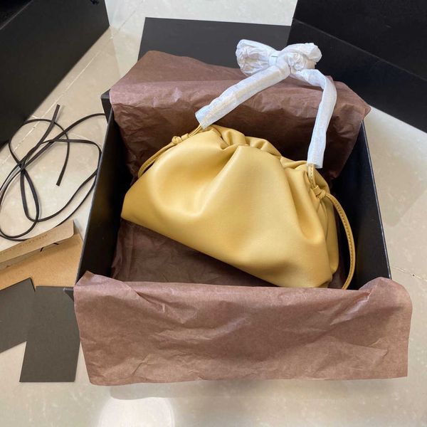 a original edition botegss ventss pouch evening bags for sale small group womens bag crossbody cloud summer new trend undera with real logo
a original edition botegss ventss pouch evening bags for sale small group womens bag crossbody cloud summer new trend undera with real logo