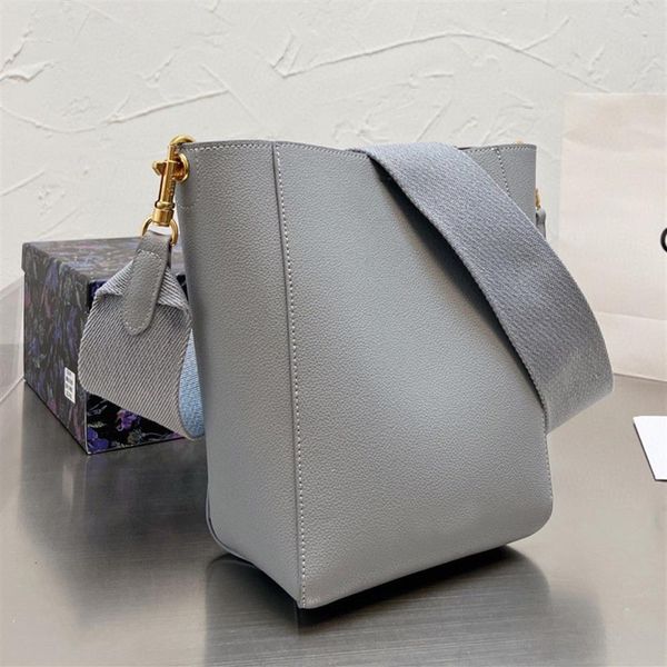 bucket bag fashion bags cow leather handbags purse women classic shoulder bag detachable strap large capacity tote sh315m
bucket bag fashion bags cow leather handbags purse women classic shoulder bag detachable strap large capacity tote sh315m