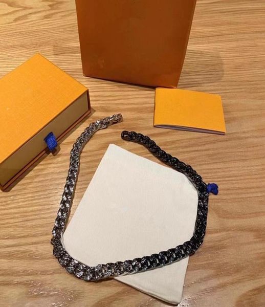 hip hop necklace men 316l titanium steel bracelet chain engrave four leaf flower colored enamel silver black stitching thick links1743811
hip hop necklace men 316l titanium steel bracelet chain engrave four leaf flower colored enamel silver black stitching thick links1743811