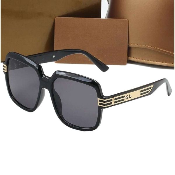 designer sunglasses fashion luxury goods new style vintage lenses full frame with case sun glasses for man woman, White;black
designer sunglasses fashion luxury goods new style vintage lenses full frame with case sun glasses for man woman, White;black