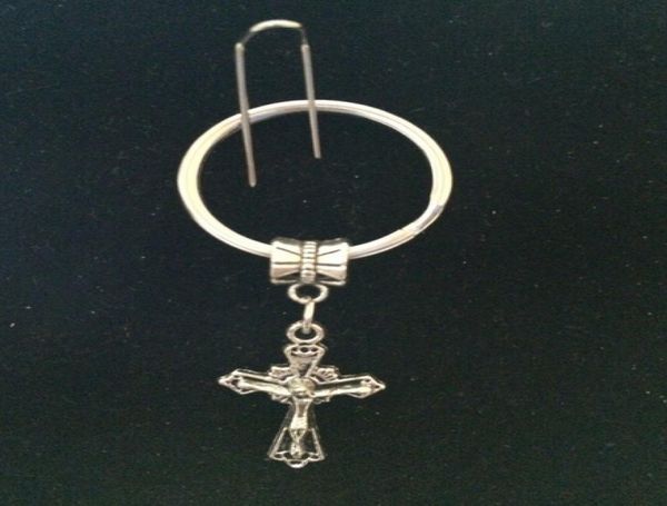 50 pcs ashion vintage silver jesus crucifix keychain charms for keys car bag key ring handbag couple key chains gifts accessorie n2082616293, Slivery;golden
50 pcs ashion vintage silver jesus crucifix keychain charms for keys car bag key ring handbag couple key chains gifts accessorie n2082616293, Slivery;golden