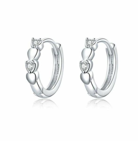 luxury european real 925 sterling silver shining heart hoop cz earring for women jewelry gifts63185047991664, Golden;silver
luxury european real 925 sterling silver shining heart hoop cz earring for women jewelry gifts63185047991664, Golden;silver