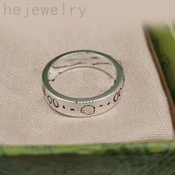 wedding ring luxury skull designer rings for women size 5-11 plated silver bague hip hop jewelry engagement mens ring valentine day gift
wedding ring luxury skull designer rings for women size 5-11 plated silver bague hip hop jewelry engagement mens ring valentine day gift