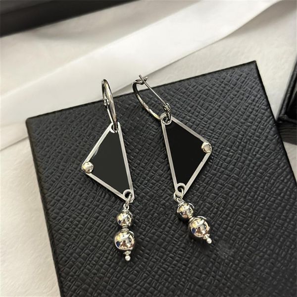 luxury necklace bracelet earrings sets brand designer necklaces classic letters golden silver diamond bracelets jewel249z, Black
luxury necklace bracelet earrings sets brand designer necklaces classic letters golden silver diamond bracelets jewel249z, Black