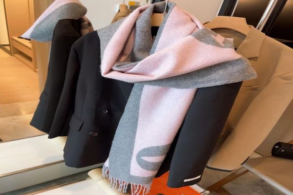 2022 new cashmere scarf soft cashmere bib for men and women with long fringe design 20045cm7742732, Blue;gray
2022 new cashmere scarf soft cashmere bib for men and women with long fringe design 20045cm7742732, Blue;gray