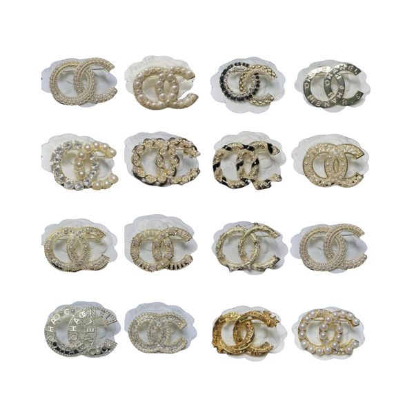 women men designer brand letter brooches 18k gold plated inlay crystal rhinestone jewelry brooch charm pearl pin 2023 marry christmas party, Gray
women men designer brand letter brooches 18k gold plated inlay crystal rhinestone jewelry brooch charm pearl pin 2023 marry christmas party, Gray