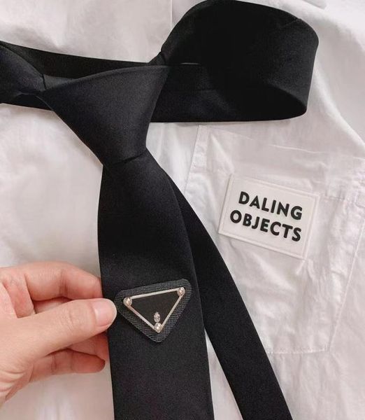 women necktie mens designer neck tie suit neckties luxury business men silk ties party wedding neckwear letter choker d22061606cy8213589, Blue;purple
women necktie mens designer neck tie suit neckties luxury business men silk ties party wedding neckwear letter choker d22061606cy8213589, Blue;purple