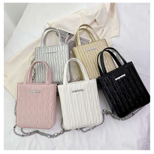 designer bags summer underarm bag trend simple pleated portable bag for women's diamond grid chain bag mui mui bag slzl
designer bags summer underarm bag trend simple pleated portable bag for women's diamond grid chain bag mui mui bag slzl