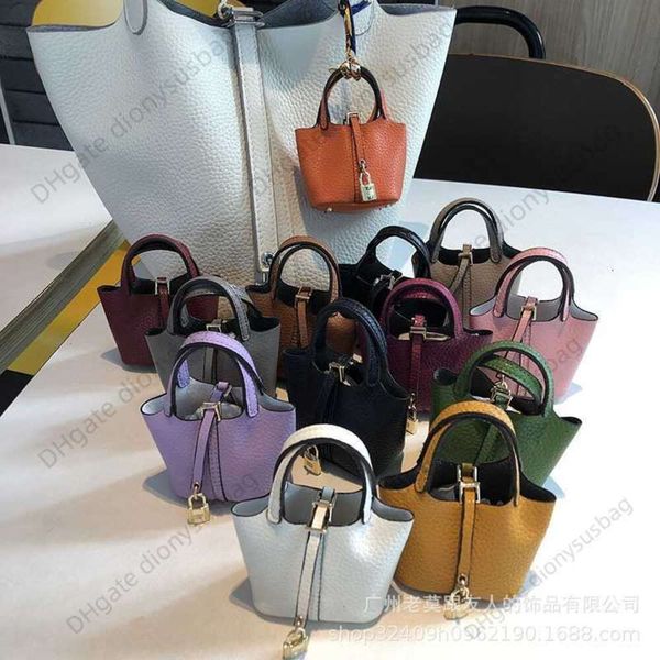 mini food basket bag pendant pu leather car key chain female creative mini bucket pendant, Silver
mini food basket bag pendant pu leather car key chain female creative mini bucket pendant, Silver