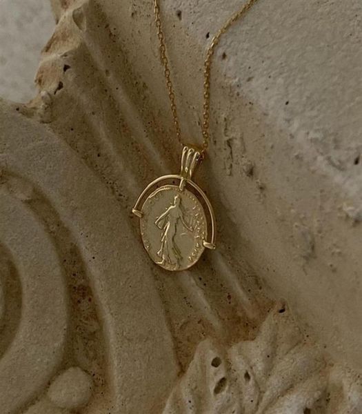 silvology 925 sterling silver queen coin pendant necklace gold color round elegant letter necklace for women festival jewelry 21038747339
silvology 925 sterling silver queen coin pendant necklace gold color round elegant letter necklace for women festival jewelry 21038747339