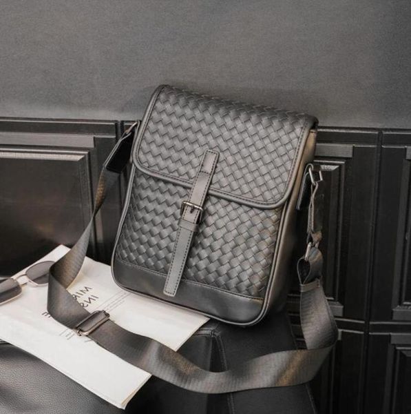 factory whole men handbag england styles woven messenger bag preppy style color matching printed mens shoulder bags street fas1693078
factory whole men handbag england styles woven messenger bag preppy style color matching printed mens shoulder bags street fas1693078