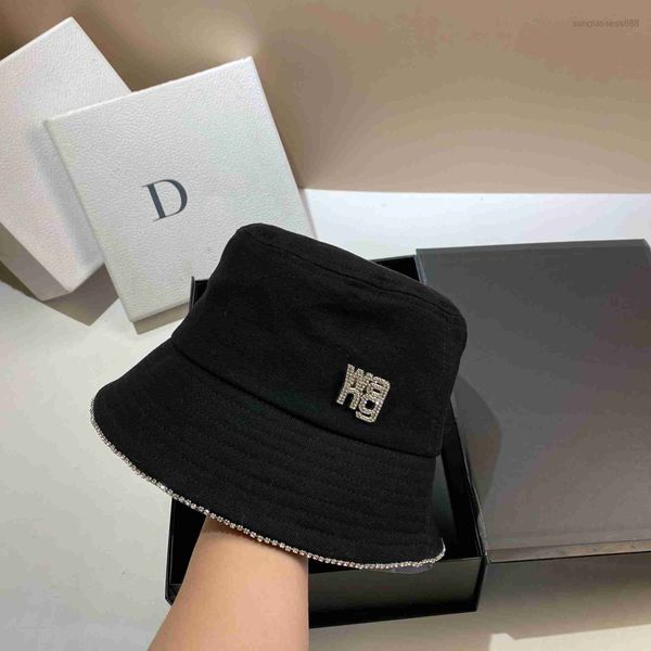 wang king's new fisherman's hat european cotton inlaid diamond a edition basin spring and summer outdoor sunshade sunscreen leisur, Blue;gray
wang king's new fisherman's hat european cotton inlaid diamond a edition basin spring and summer outdoor sunshade sunscreen leisur, Blue;gray