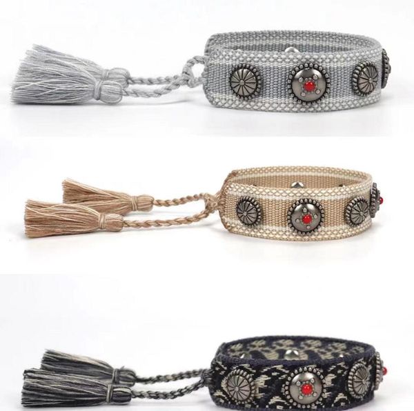 fashion friendship bracelet for men women with metal stones adjustable size2422047, Golden;silver
fashion friendship bracelet for men women with metal stones adjustable size2422047, Golden;silver