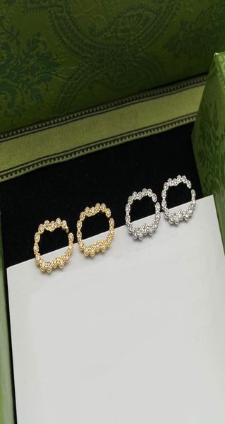 glittering diamond charm earrings rhinestone double letters eardrops women date engagement party studs jewelry with gift box8644864, Golden
glittering diamond charm earrings rhinestone double letters eardrops women date engagement party studs jewelry with gift box8644864, Golden