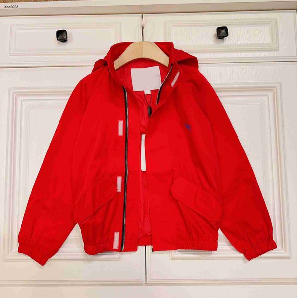 new coat for girl boy designer kids autumn clothing windproof design child hooded jacket size 120-160 cm embroidered logo baby outwear sep01, Blue;gray
new coat for girl boy designer kids autumn clothing windproof design child hooded jacket size 120-160 cm embroidered logo baby outwear sep01, Blue;gray