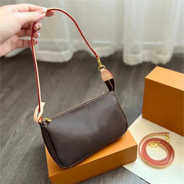 pillow designer shoulder accessory bags classic messenger bags crossbody letter luxury handbags shopping flaps chain hasp designer272g
pillow designer shoulder accessory bags classic messenger bags crossbody letter luxury handbags shopping flaps chain hasp designer272g