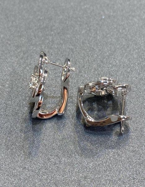 charm stud earring hollow design flower style with all diamond for women wedding jewelry gift box packing ps30336377709, Golden
charm stud earring hollow design flower style with all diamond for women wedding jewelry gift box packing ps30336377709, Golden