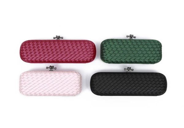 2021 fashion lady women039s silk handwoven handmade lock handbags flap chain shoulder messenger crochet bag dinner party clut4229333
2021 fashion lady women039s silk handwoven handmade lock handbags flap chain shoulder messenger crochet bag dinner party clut4229333