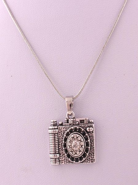 antique silver zinc studded with sparkling crystals camera crystal travel pendant with chain necklace jewelry2204063
antique silver zinc studded with sparkling crystals camera crystal travel pendant with chain necklace jewelry2204063