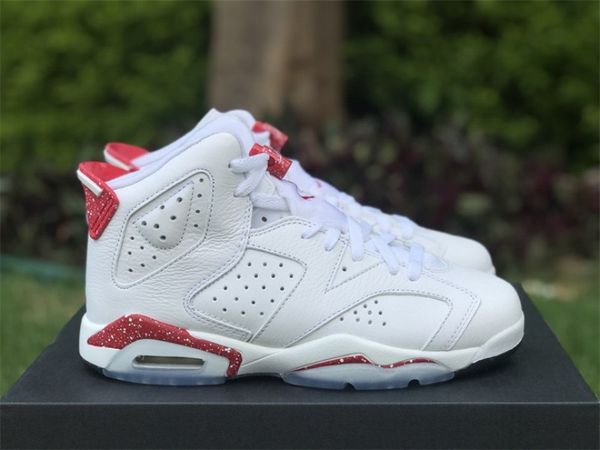 latest white red jumpman 6 basketball shoes man/woman sports sneaker with original box fast delivery
latest white red jumpman 6 basketball shoes man/woman sports sneaker with original box fast delivery