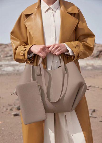 new le cyme mini large tote bag full grain textured leather designer magnetic buckle closure women handbags totes
new le cyme mini large tote bag full grain textured leather designer magnetic buckle closure women handbags totes