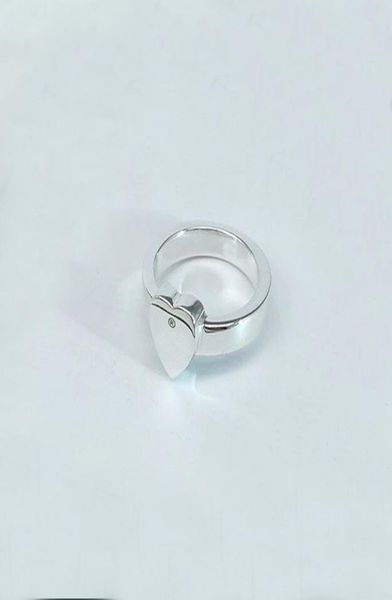 silver plated ring with heart for mens and women engagement wedding jewelry lover gift4023562
silver plated ring with heart for mens and women engagement wedding jewelry lover gift4023562