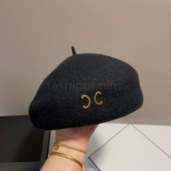 new 2023 berets designer beanie hat winter hat beret luxury ce brand casual womens beret blending cotton fashion street hats metal casquette, Blue;gray
new 2023 berets designer beanie hat winter hat beret luxury ce brand casual womens beret blending cotton fashion street hats metal casquette, Blue;gray